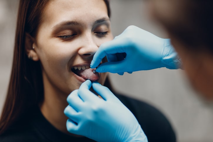 piercing shop
